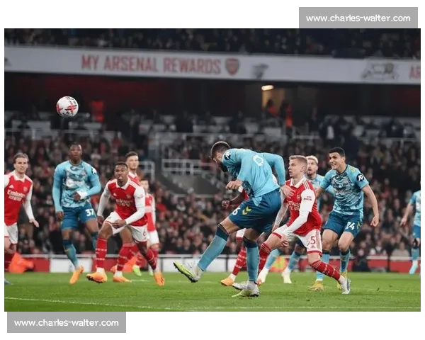 英超焦点战纽卡斯尔迎战南安普敦争夺关键三分排名走势与保级欧战悬念